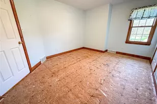 213 Seminole Trail, Center Township, PA 16001 - Photo 37