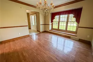 213 Seminole Trail, Center Township, PA 16001 - Photo 7