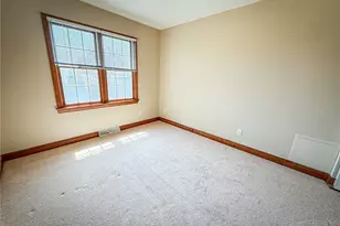 213 Seminole Trail, Center Township, PA 16001 - Photo 19