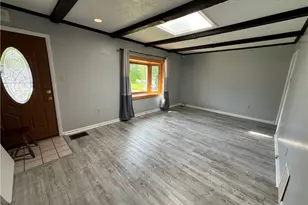 203 Carson St, Springdale Township, PA 15144 - Photo 5