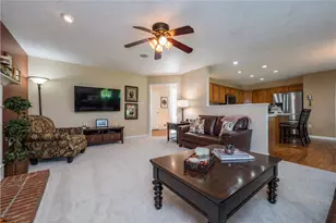 120 Walnut Cir, Elizabeth Twp/Boro, PA 15037 - Photo 7