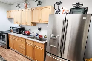227 9th St, Pittsburgh, PA 15215 - Photo 5