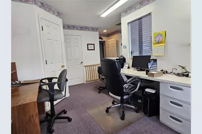 1637 N Main Street Ext, Center Township, PA 16001 - Photo 7