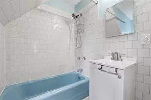 2012 Pleasant St, Bethel Park, PA 15102 - Photo 23