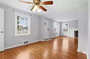 2012 Pleasant St, Bethel Park, PA 15102 - Photo 7