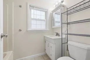 2012 Pleasant St, Bethel Park, PA 15102 - Photo 21