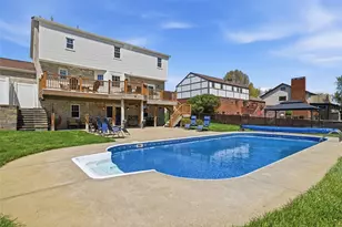 100 Walnut Dr, Robinson Twp, PA 15136 - Photo 41