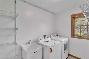 9227 Marshall Rd, Cranberry Township, PA 16066 - Photo 23