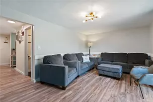 585 Pine Line Dr, Pittsburgh, PA 15237 - Photo 7