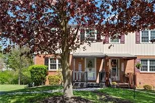 585 Pine Line Dr, Pittsburgh, PA 15237 - Photo 1