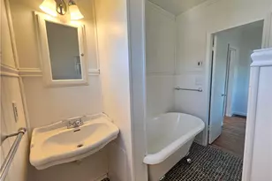 807 Hazlett Ave, Brackenridge, PA 15014 - Photo 19