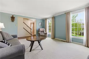 117 Stilwell Ct, Pittsburgh, PA 15228 - Photo 5