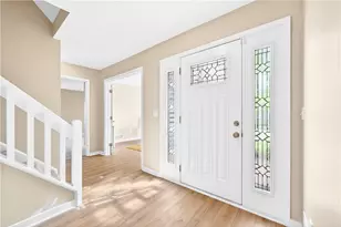 243 Cumberland Dr, Seven Fields Boro, PA 16046 - Photo 5