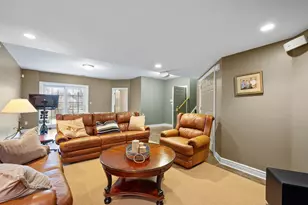 7031 Pinehurst Dr, Collier Township, PA 15142 - Photo 31