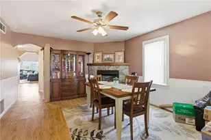 298 Liberty St, Bridgeville, PA 15017 - Photo 9