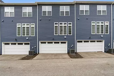 318 Harlequin St, Cranberry Township, PA 16066 - Photo 23