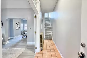 244 S Mathilda St, Friendship Park, PA 15224 - Photo 3