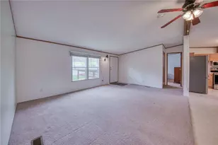 200 Cottage Ln, Forward Township, PA 16033 - Photo 13