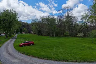 200 Cottage Ln, Forward Township, PA 16033 - Photo 35