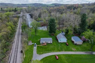 200 Cottage Ln, Forward Township, PA 16033 - Photo 37