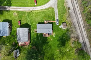 200 Cottage Ln, Forward Township, PA 16033 - Photo 31