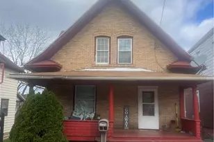 827 Morton St, New Castle, PA 16101 - Photo 1