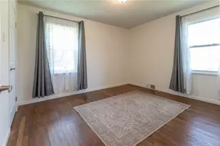289 Hamburg Rd, Delaware Township, PA 16154 - Photo 19