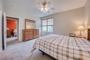 2072 Winchester Ct, Connoquenessing Township, PA 16053 - Photo 25