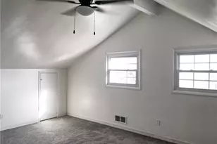 379 Millet Ln, Pittsburgh, PA 15236 - Photo 23