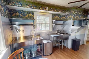 108 E Muntz Ave, Twp of But SW, PA 16001 - Photo 13