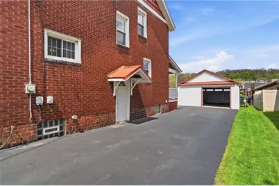 140 Wampum Ave, Ellwood City, PA 16117 - Photo 39