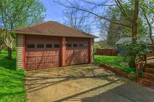 759 Hartman, Meadville City, PA 16335 - Photo 9