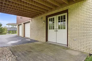 4972 Field Acres Dr, Hampton, PA 15044 - Photo 39