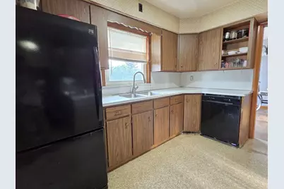 512 Ridgeway Avenue, Grove City Boro, PA 16127 - Photo 9