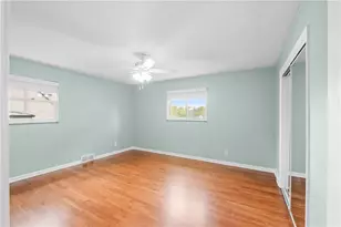 1090 Lakemont Dr, Pittsburgh, PA 15243 - Photo 11