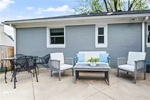 1090 Lakemont Dr, Pittsburgh, PA 15243 - Photo 19