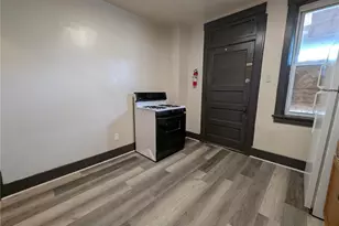 505 Broadway Ave, McKees Rocks, PA 15136 - Photo 5