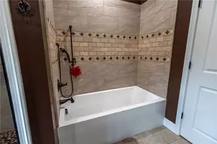 130 E Parker Rd, Findley Township, PA 16137 - Photo 27