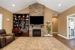 130 E Parker Rd, Findley Township, PA 16137 - Photo 11