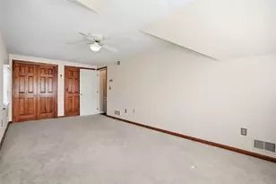 1816 Vollmer Dr, Pittsburgh, PA 15116 - Photo 23