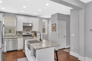 365 Pennsylvania Ave, Oakmont, PA 15139 - Photo 13