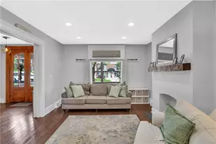 365 Pennsylvania Ave, Oakmont, PA 15139 - Photo 7