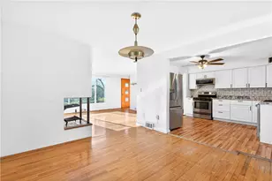 9885 Neuhart Blvd, Pittsburgh, PA 15090 - Photo 13