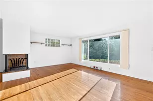 9885 Neuhart Blvd, Pittsburgh, PA 15090 - Photo 5