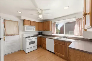 1733 Harcor Dr, Pittsburgh, PA 15226 - Photo 13