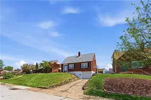 1733 Harcor Dr, Pittsburgh, PA 15226 - Photo 3