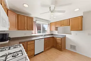1733 Harcor Dr, Pittsburgh, PA 15226 - Photo 15