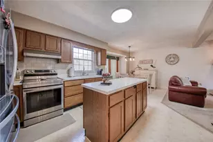 2042 Canyon Dr Extension, Kennedy Township, PA 15136 - Photo 11