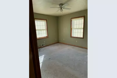 30 Summit St, Clarksville, PA 15322 - Photo 13