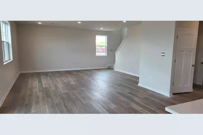 186 Laurel Hills Dr, Buffalo Township, PA 16055 - Photo 3